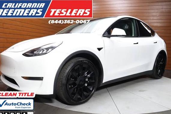 TESLA MODEL Y 2021 5YJYGDEE8MF102180 image